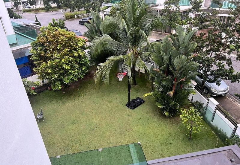 USJ Avenue @ USJ Heights