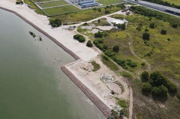 Pulau Indah Industrial Area