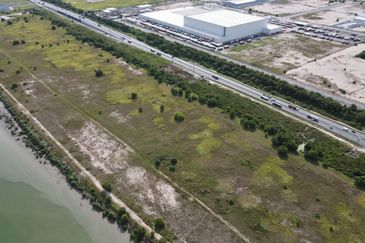 Pulau Indah Industrial Area