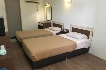 Segamat, Bandar Seberang @ Johor, 4 Sty Shop For Sale