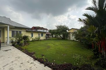 Seksyen 4, Petaling Jaya