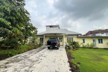 Seksyen 4, Petaling Jaya