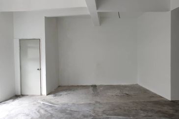 Jalan Metro Perdana Barat