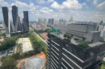 The MET Corporate Towers