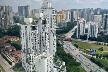 The MET Corporate Towers