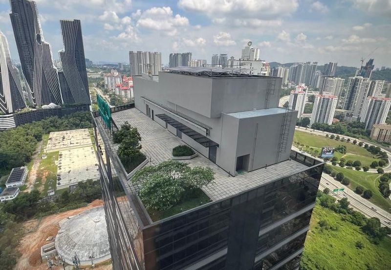 The MET Corporate Towers