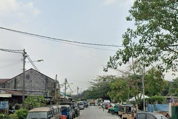 Pusat Perdagangan Seri Kembangan