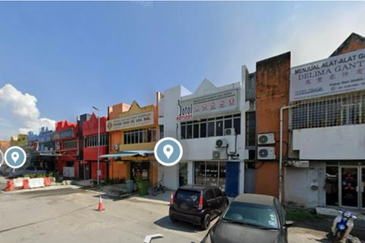 Taman Sri Batu Caves