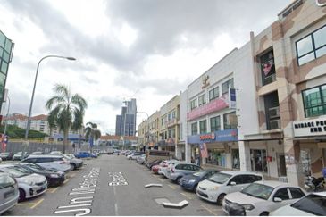 Jalan Metro Perdana Barat