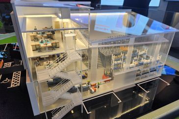 LBS Alam Perdana Central Hub @ Puncak Alam 3storey Semi-D Factory For Sale