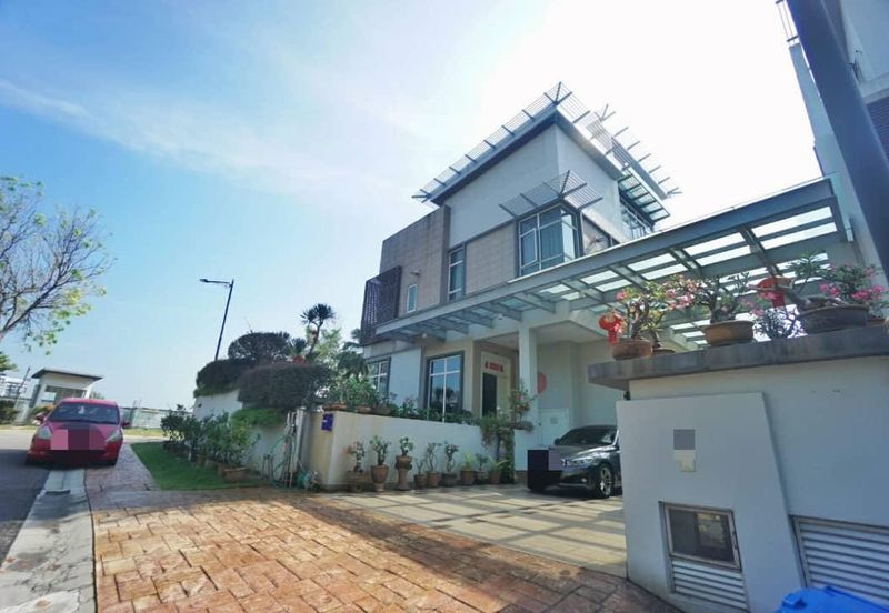 Bandar Saujana Putra