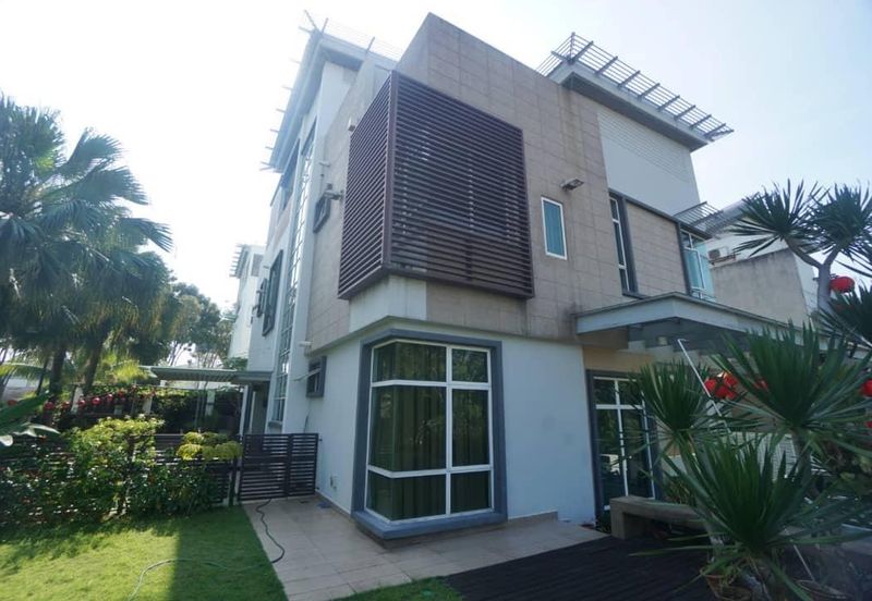 Bandar Saujana Putra