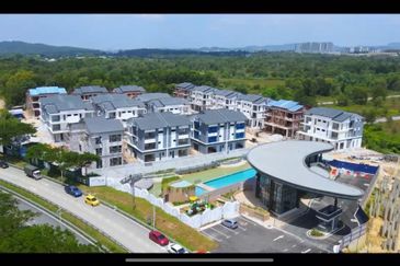 Daya Residence @ Kwasa Damansara  3 storey Semi-D For Sale