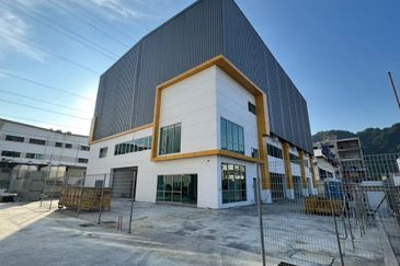 Taman Sri Batu Caves