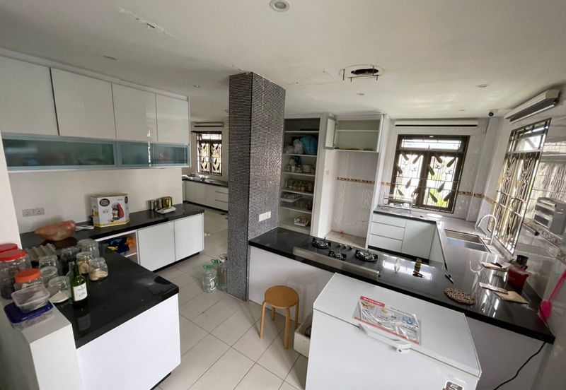 Emerald Garden, Kota Emerald