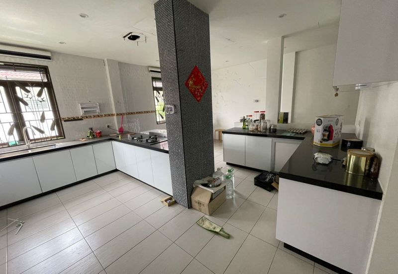 Emerald Garden, Kota Emerald