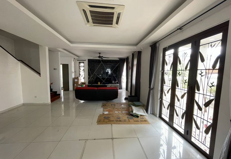 Emerald Garden, Kota Emerald