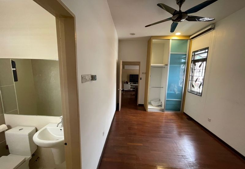 Emerald Garden, Kota Emerald