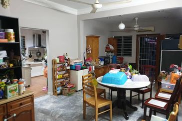 (2 sty Corner) Bandar Puteri @ Puchong 