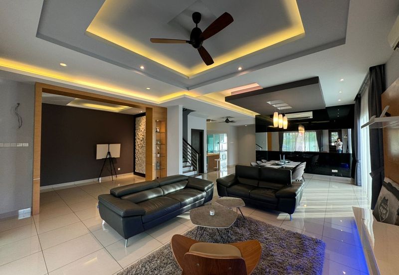 Vista Paramount Residence