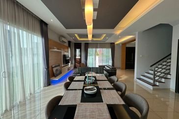 Vista Paramount Residence