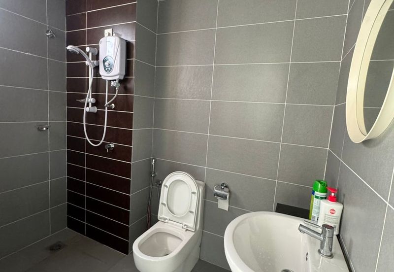 Vista Paramount Residence