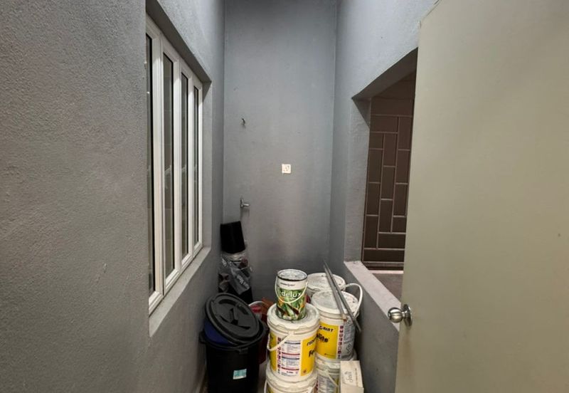 Jalan Tan Sri Abdul Rahman Hashim 5