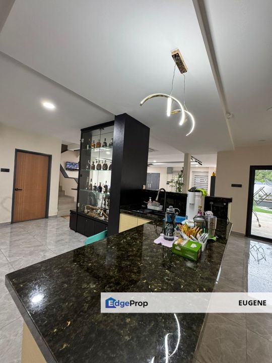 (Corner house) Jalan Zuhrah @ Taman Subang Murni Shah Alam, Selangor, Subang