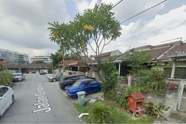 Taman Bamboo, Jalan Ipoh