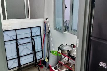 Meridin Bayvue Apartment