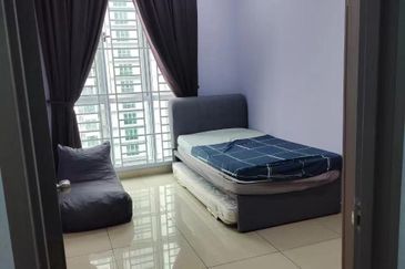 Meridin Bayvue Apartment