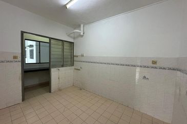 Selesa Puteri Condominium