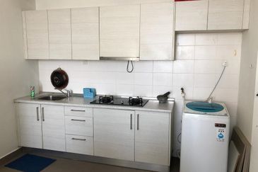 Dedaun Hijau (Greenfield Regency)