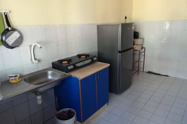 Lily & Jasmine Apartment