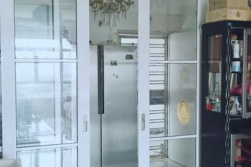 Midas Perling Apartment