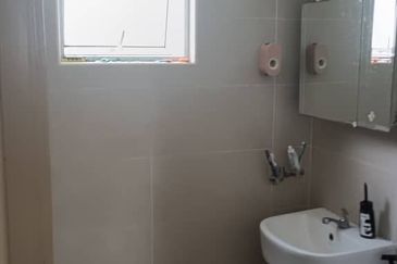 Midas Perling Apartment