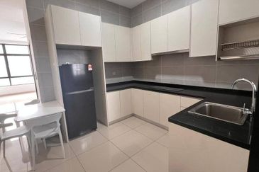 Twin Tower Residence