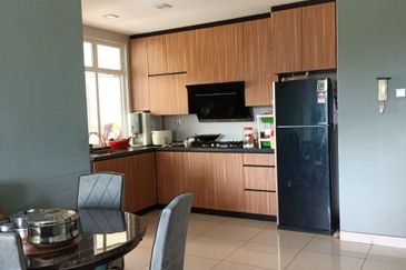 Twin Danga Residence