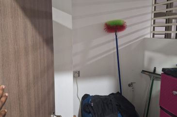 SKS Habitat Apartment, Larkin