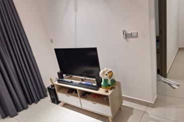 SKS Habitat Apartment, Larkin