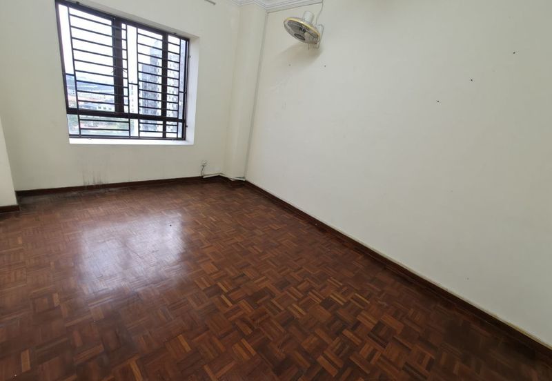 Seri Mutiara Apartment, Bandar Baru Seri Alam