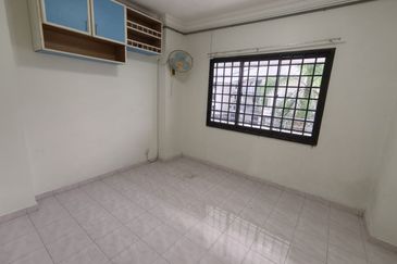 Seri Mutiara Apartment, Bandar Baru Seri Alam