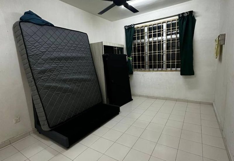 Villa Krystal, Bandar Selesa Jaya