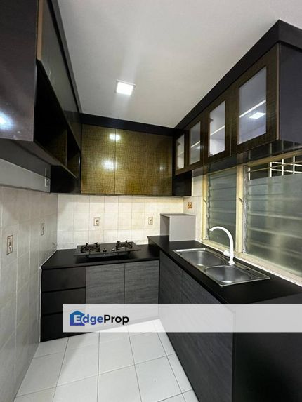 VILLA KRYSTAL APARTMENT @ BANDAR SELESA JAYA, SKUDAI, Johor, Skudai