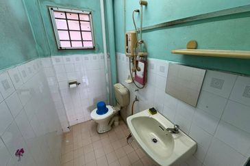 Ria 2 Apartment, Taman Megah Ria