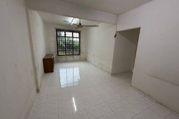 Ria 2 Apartment, Taman Megah Ria