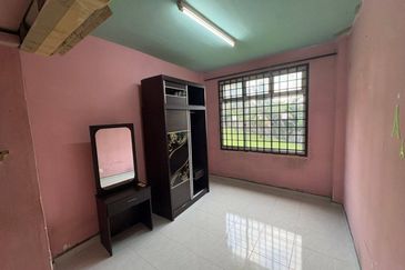 Ria 2 Apartment, Taman Megah Ria