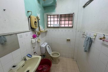 Ria 2 Apartment, Taman Megah Ria