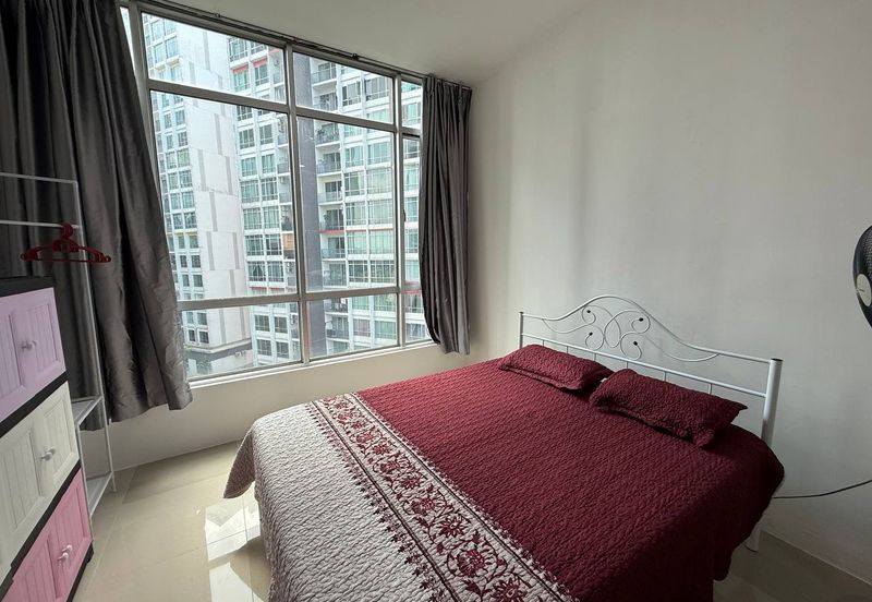 Dedaun Hijau (Greenfield Regency)