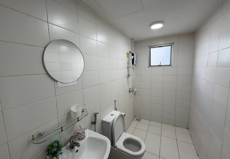 Dedaun Hijau (Greenfield Regency)